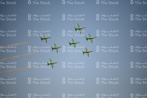 استعراض طائرات الصقور الخضر في اليوم الوطني السعودي