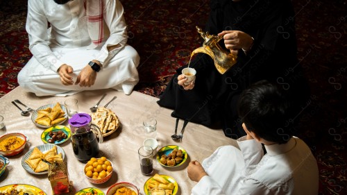 فطور عائلة سعودية برمضان ، سفرة رمضان