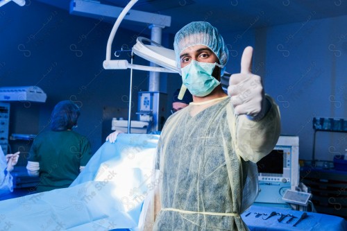 Medical staff inside the operating room, providing health services, medicine and health care