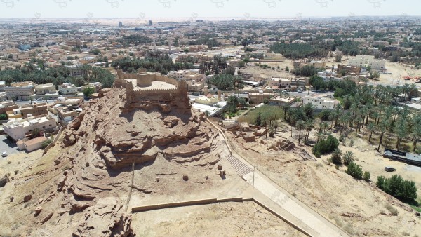 قلعة زعبل ومسجد عمر بن الخطاب