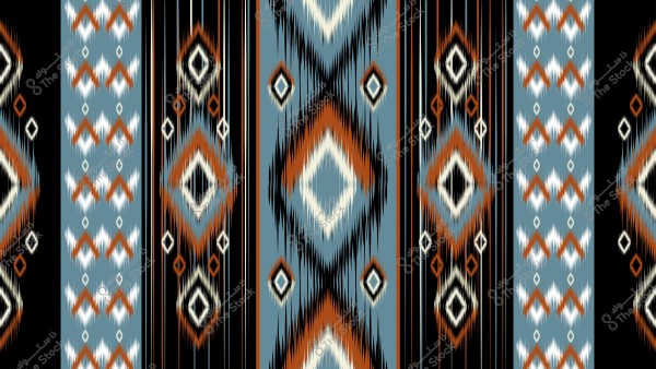 نمط هندسي ملون يتكون من أشكال ماسية وزخارف مثلثة باللونين الأزرق والأسود مع تدرجات بيضاء وبرتقالية. يتم تكرار النمط بشكل متماثل عبر الصورة بأعمدة رأسية من الألوان.