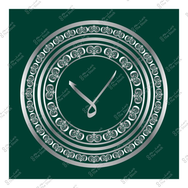 ساعة مستديرة بتصميم زخرفي بألوان فضية وخلفية خضراء, مع عقارب بسيطة تحدد توقيت محدد.