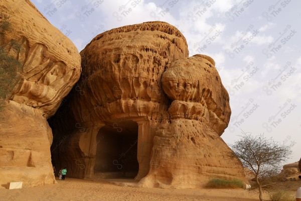 مقابر الأنباط الحضارة النبطية - مدينة العلا - مدائن صالح - أماكن تاريخية و سياحية في السعودية