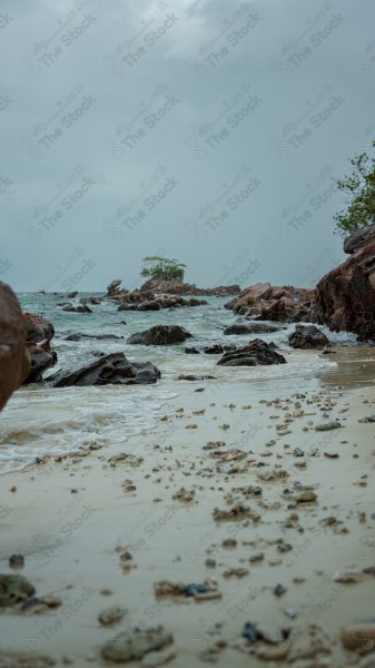 Aesthetic shot of James Bond Beach in the Thailand region, the sky appears cloudy during the day, nature in Thailand, an island, mountains