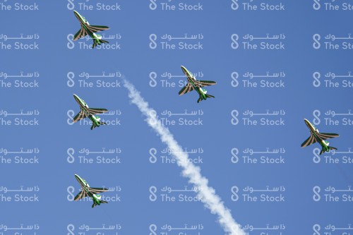 طائرات تحلق في السماء بمناسبة اليوم الوطني السعودي