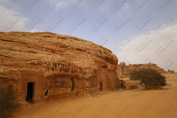 مقابر الأنباط الحضارة النبطية - مدينة العلا - مدائن صالح - أماكن تاريخية و سياحية في السعودية