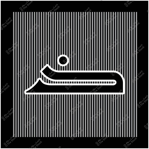 صورة تحتوي على حرف "ن" باللغة العربية مصمم بأسلوب فني بخط أبيض على خلفية من الخطوط العمودية باللون الأسود والرمادي.

-