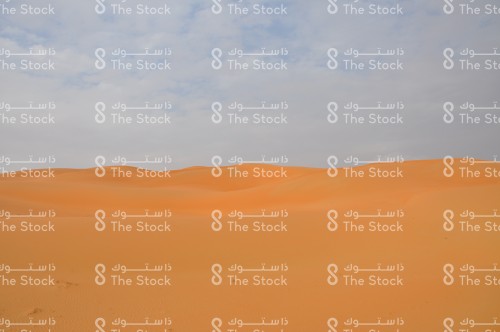 صحراء  الربع الخالي في السعودية، بر، كثبان رملية.