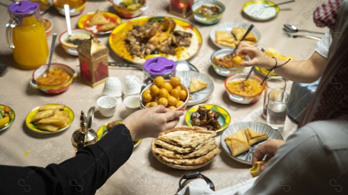 فطور عائلة سعودية برمضان ،سفرة رمضان