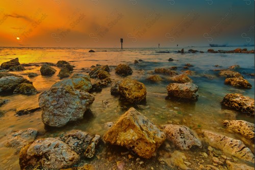 Aesthetic picture of Al-Khobar waterfront during sunset, calm seascapes, Al-Khobar, Saudi Arabia, marine nature.